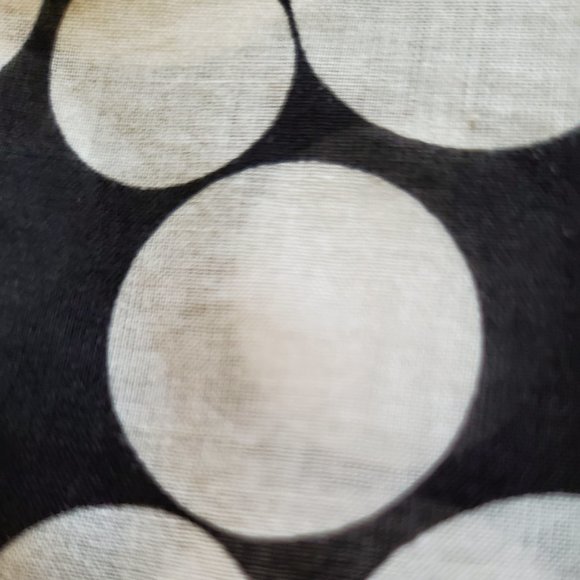 FEATHERLIGHT PINTUCK VOILE POPOVER TOP WITH WHIMSICAL DOTS (PLUS SIZE X) - Picture 2 of 9